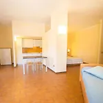 Hotel apartamentowy Diano Sporting 3*