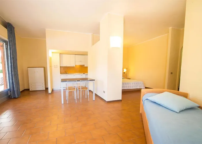 Lägenhetshotell Diano Sporting 3*