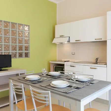 Diano Sporting Hotel apartamentowy 3*