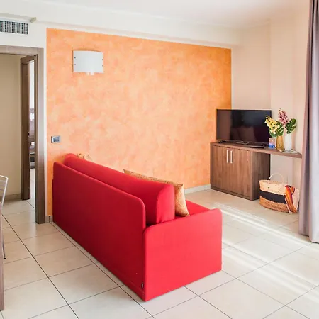 迪亚诺史波堤公寓酒店 迪亚诺马里纳