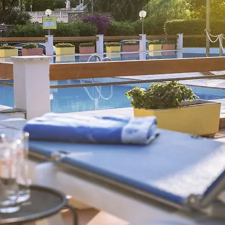 Aparthotel Diano Sporting