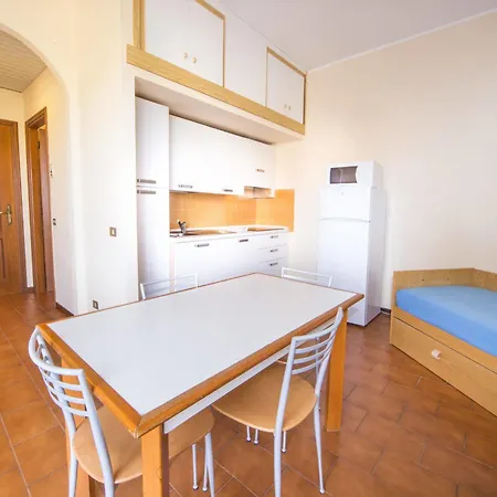 Hotel apartamentowy Diano Sporting