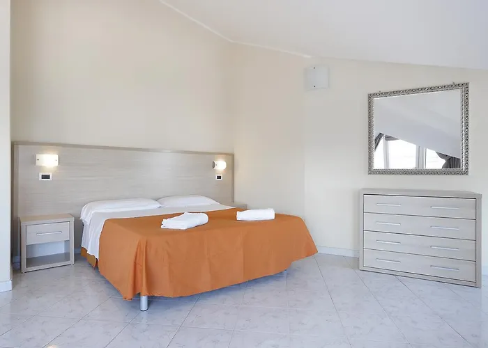 迪亚诺史波堤公寓酒店