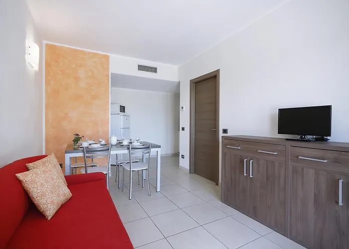 迪亚诺史波堤公寓酒店 3*