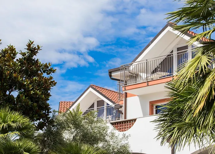 迪亚诺史波堤公寓酒店 3*