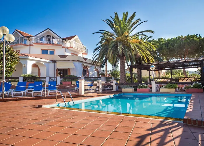 迪亚诺史波堤公寓酒店 迪亚诺马里纳